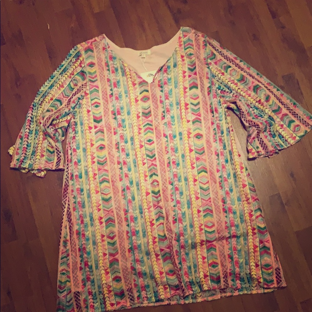 Plus size multicolor dress